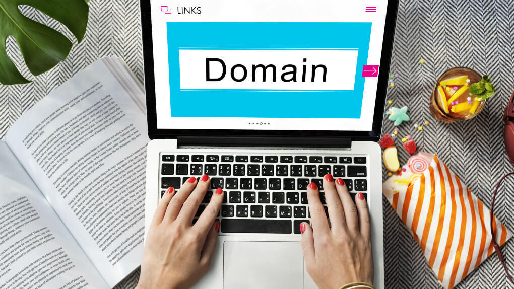 独自ドメインはなぜ重要？ビジネスでドメイン取得が推奨される理由