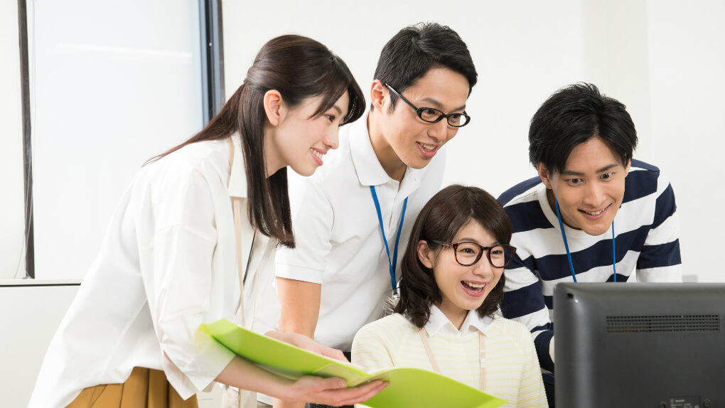 スタッフ紹介ページのメリットや作成方法をチェック!