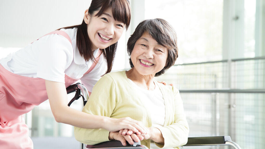 介護サービスホームページは安心感が重要！ホームページのメリットや作成方法をチェック